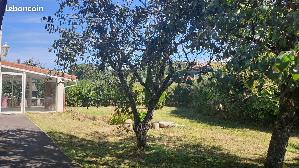 Maison 5 pièces 127 m² · à Vézac · 127 m² · 230 000 €