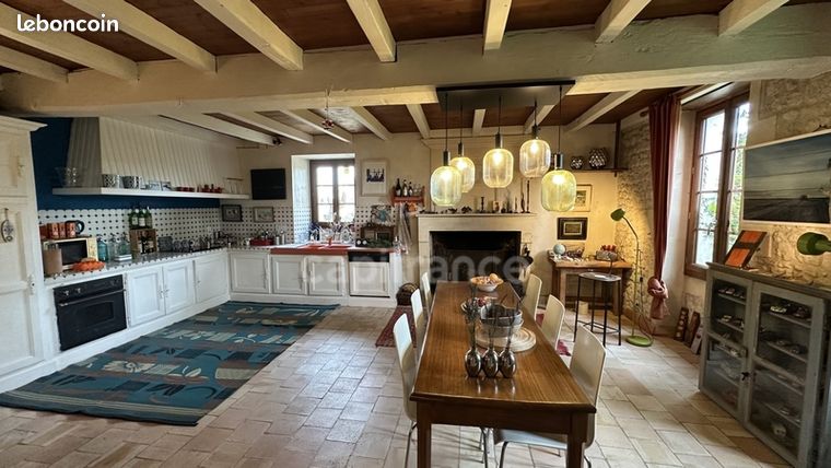 Longère 5 pièces 186 m²