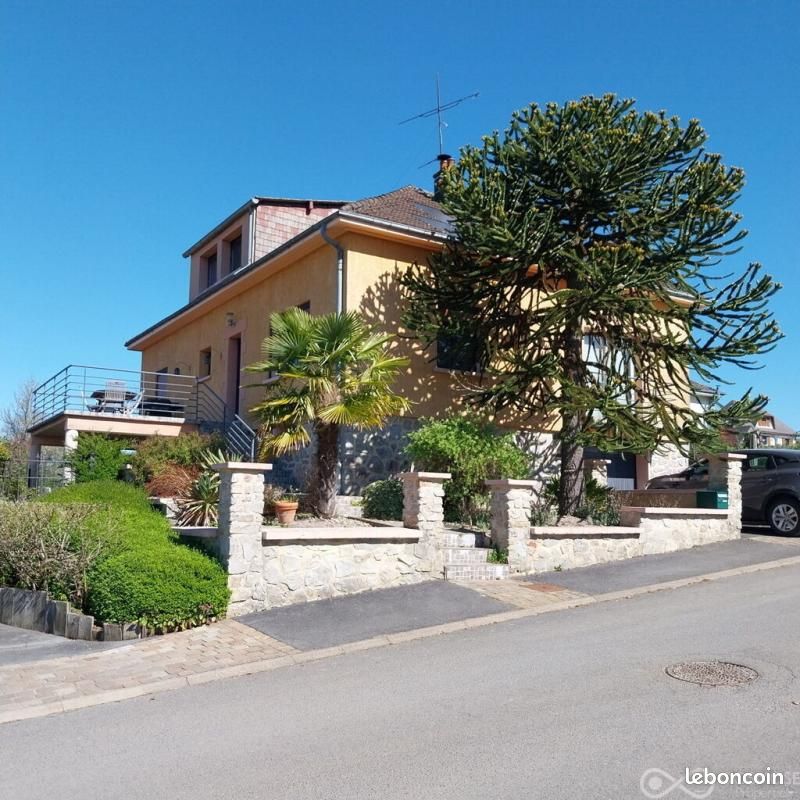 Maison 8 pièces 190 m² · à Vireux-Wallerand · 190 m² · 265 000 €