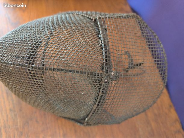 Ancien Casque D'escrime Des Années 60 - Pièce De Collection Vintage