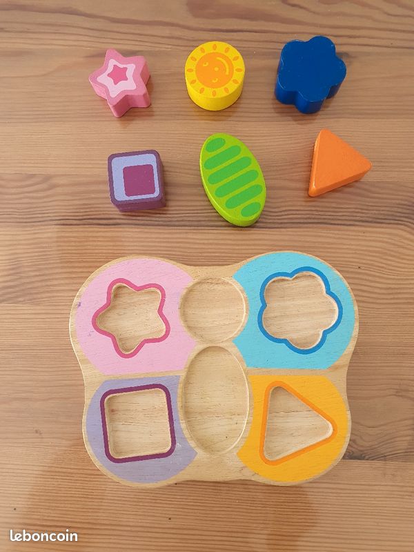 Jeu d'eveil en bois (image 2)