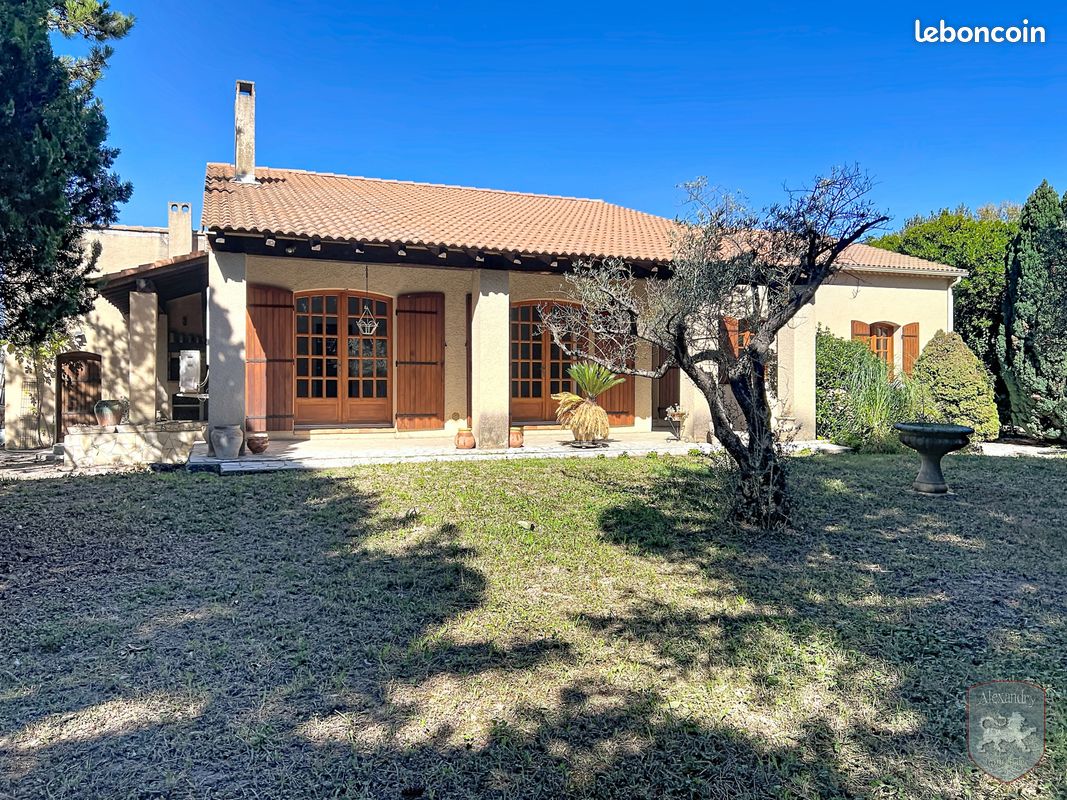 Maison 5 pièces 117 m² · à Saint-Laurent-des-Arbres · 117 m² · 1 390 €/mois