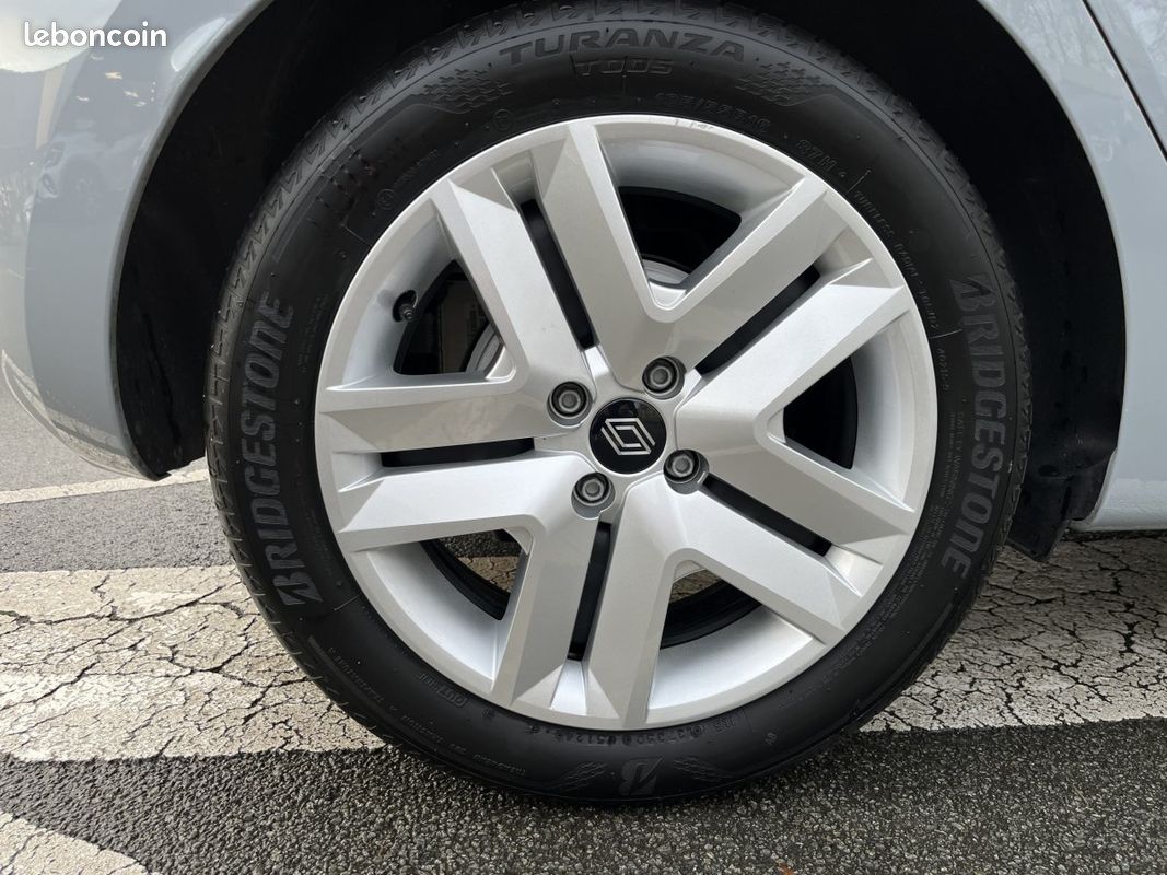 Renault Clio (5) Evolution E-Tech full hybrid 145 -24 (image 3)