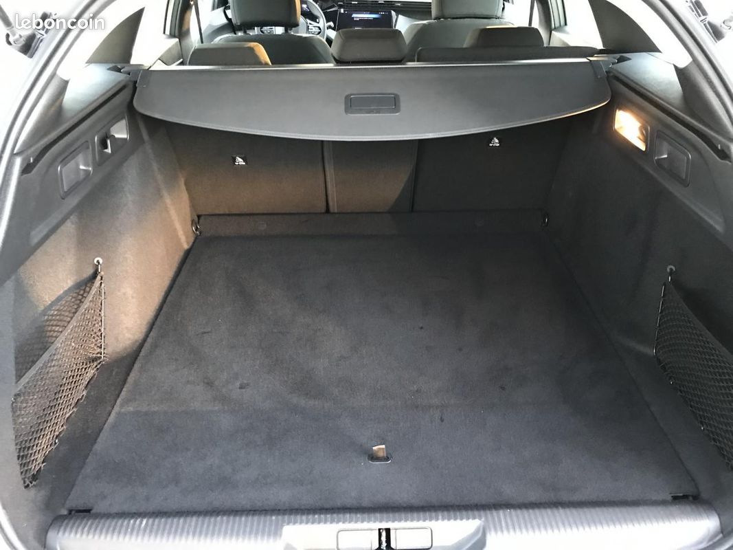 PEUGEOT 308 SW PureTech 130ch S&S EAT8 Active Pack (image 23)
