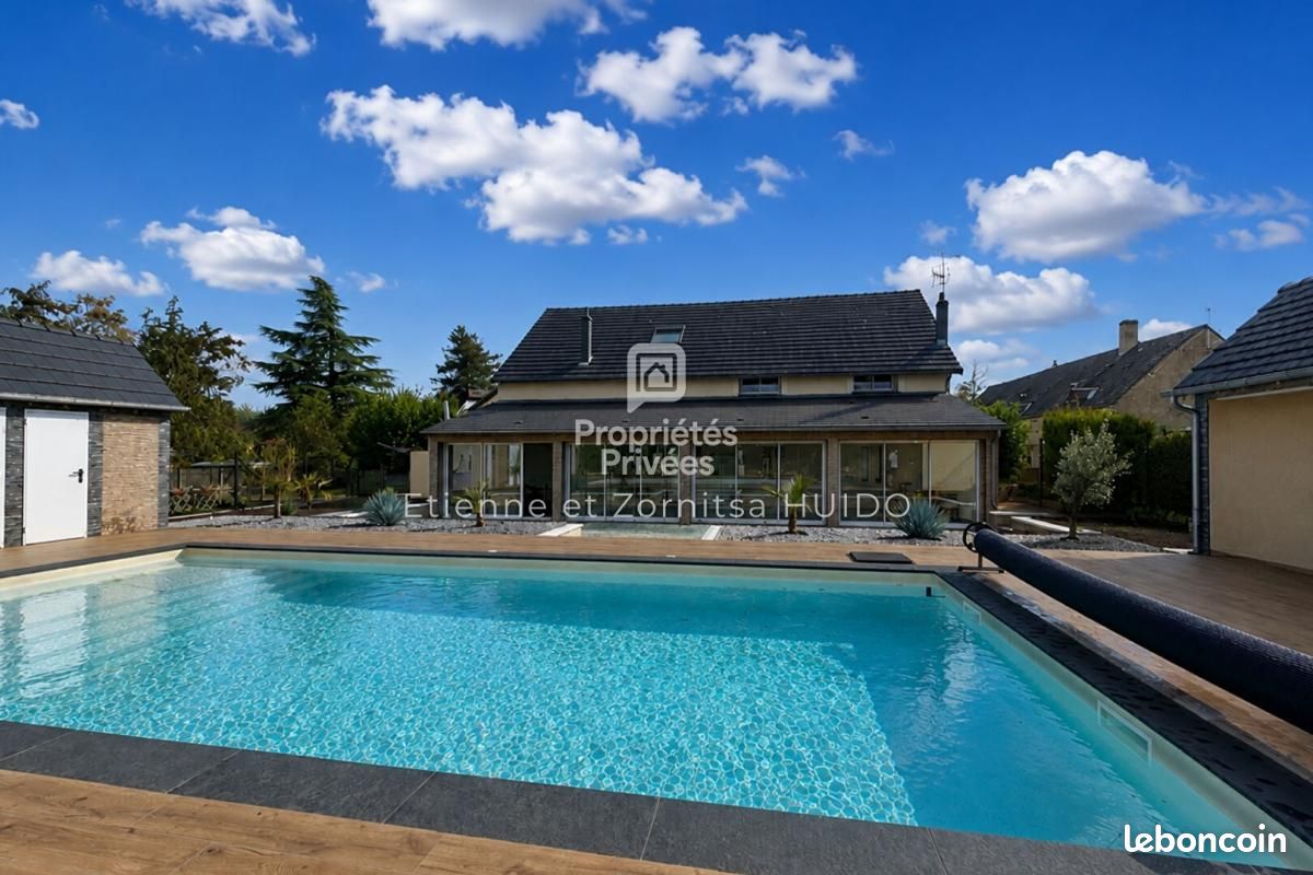 Maison 10 pièces 287 m² · à Saint-Florentin · 287 m² · 548 000 €