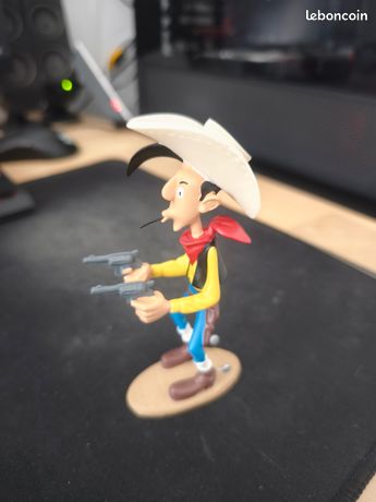 Lot De 3 Figurines Lucky Luke En Résine – 2 De 13 Cm + 1 De 16 Cm Avec Décor