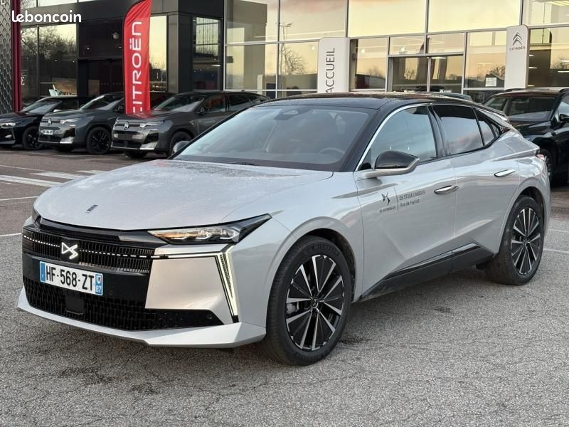 Ds N°4 E-TENSE 213ch Etoile (image 1)