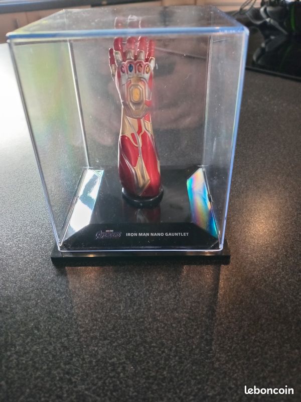 Figurine marvel (image 1)