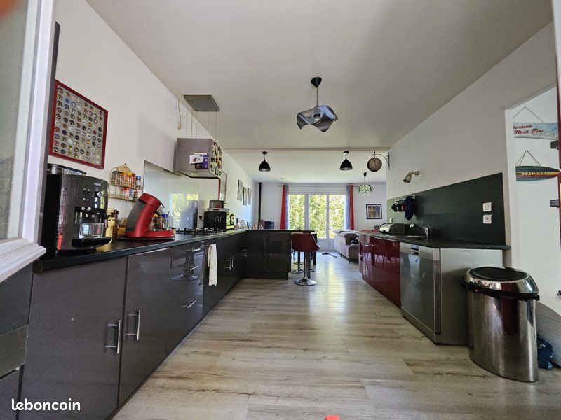 Maison 4 pièces 100 m² · à Pouilly · 100 m² · 295 000 €