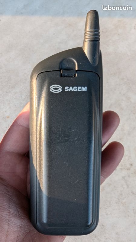 Téléphone portable Sagem Coca-Cola vintage (image 2)