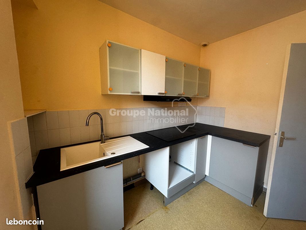 Appartement 3 pièces 57 m² · à Saint-Péray · 57 m² · 497 €/mois