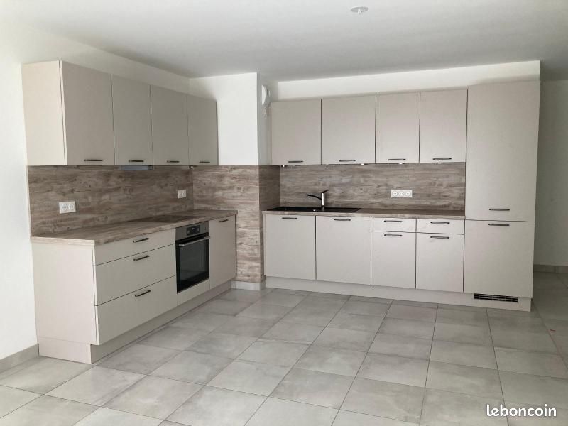Appartement 3 pièces 68 m² · à Strasbourg · 68 m² · 960 €