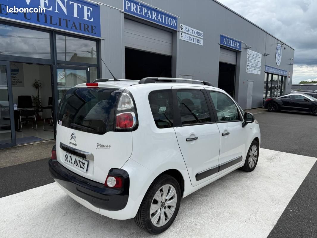 Citroën C3 Picasso 1.2 i 110CH EXCLUSIVE GARANTIE 6 MOIS / REPRISE POSSIBLE (image 7)