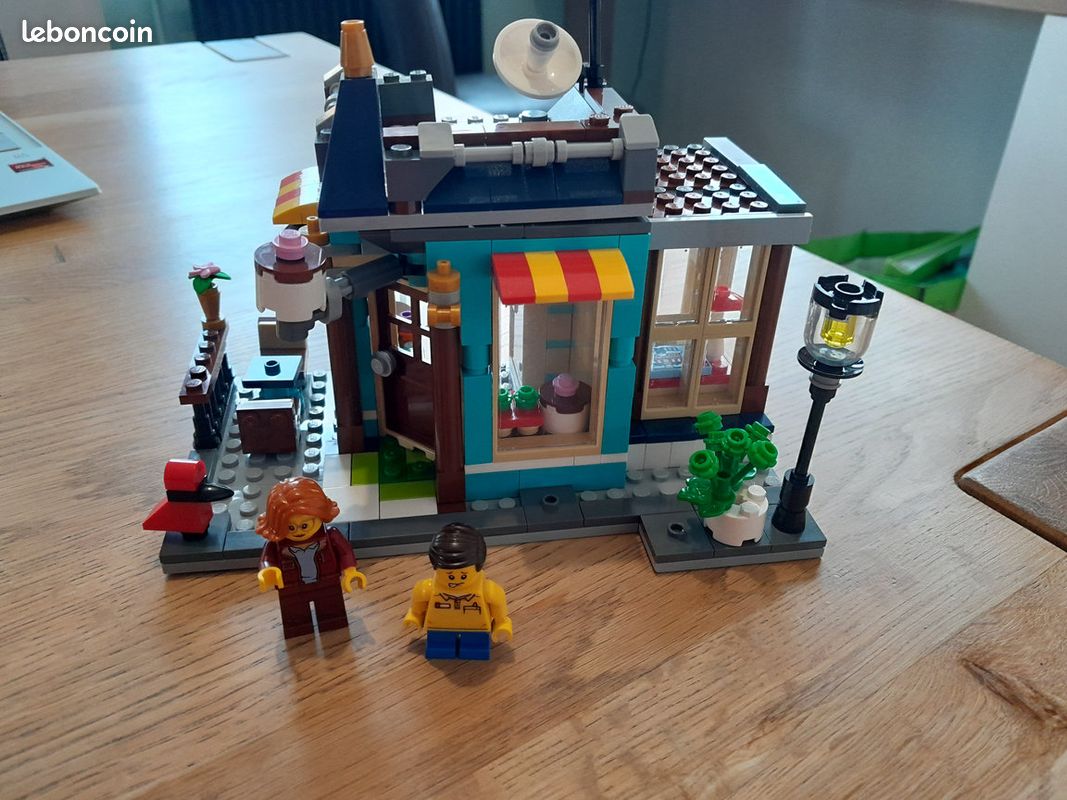 Lego 3 en 1 La maison de jouets 31105 (image 2)