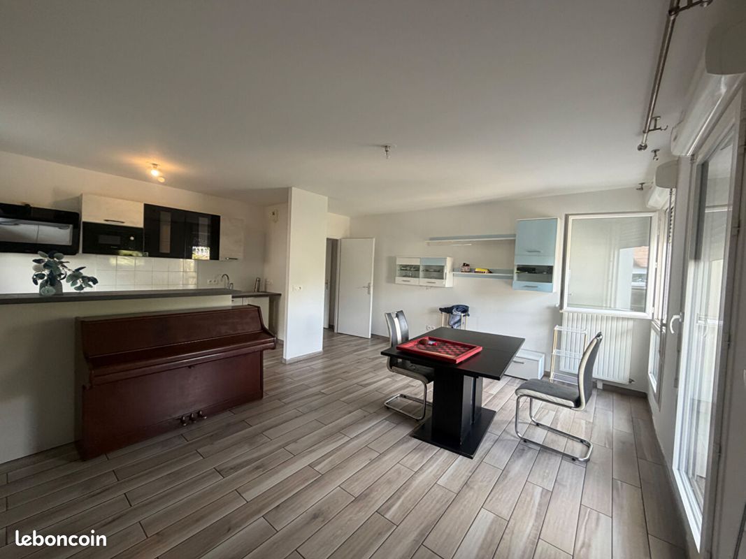 Appartement 4 pièces 83 m² · à Châtenay-Malabry · 83 m² · 2 000 €/mois