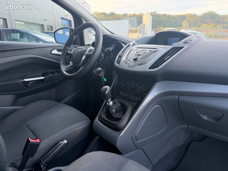 Ford C-Max 1.6L 115cv Modèle Business 5 portes Garantie 6 mois (image 14)