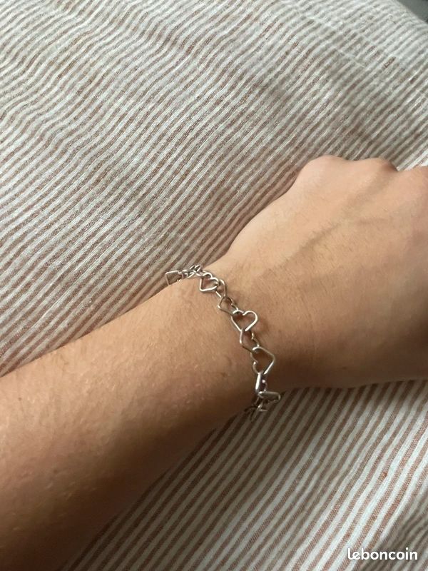 Bracelet en argent (image 1)