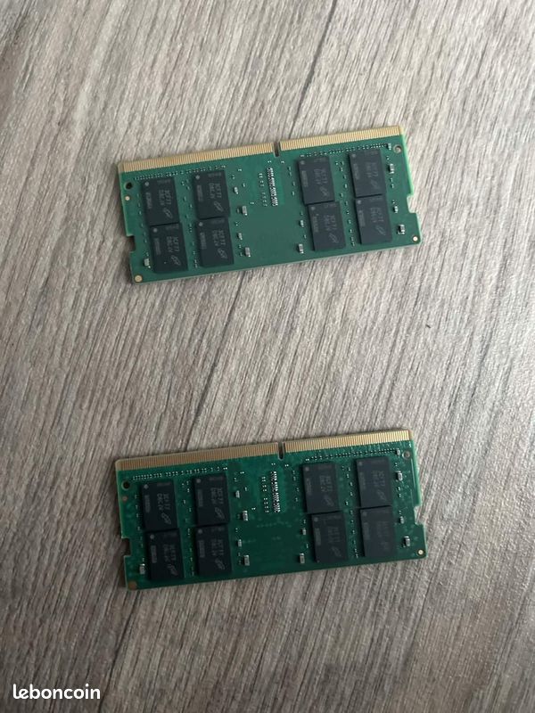 Kit Mémoire RAM 2Go (2x1Go) Crucial PC2700 DDR333 SODIMM 200 Broches - Pour Vieux PC Portable