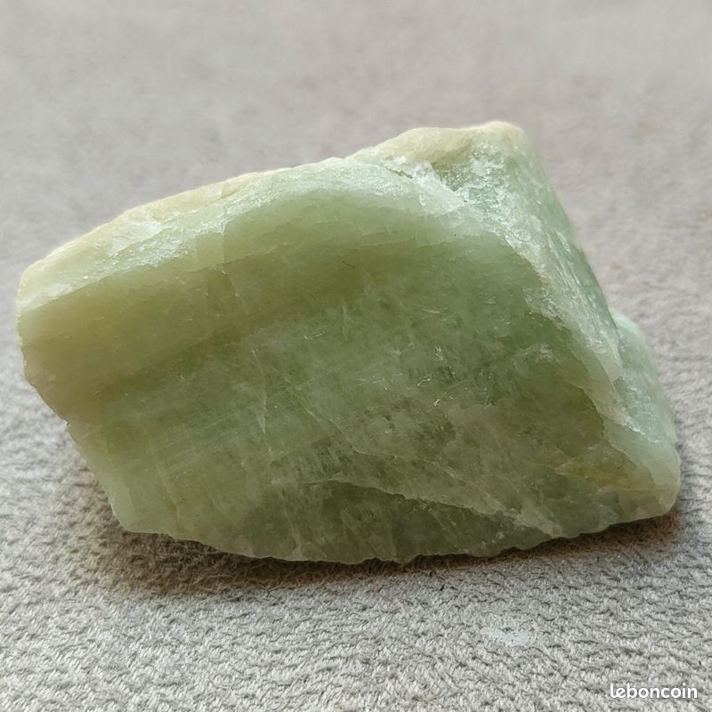 Aigue-marine Verte Naturelle Brute De 97.95 Carats - Origine Nigeria Avec Certificat AGI