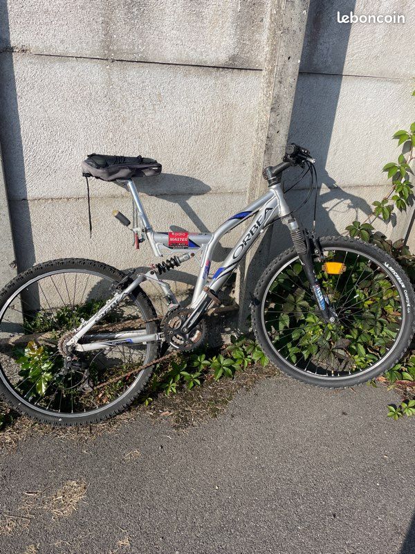 VTT adulte cadre alu Vélos