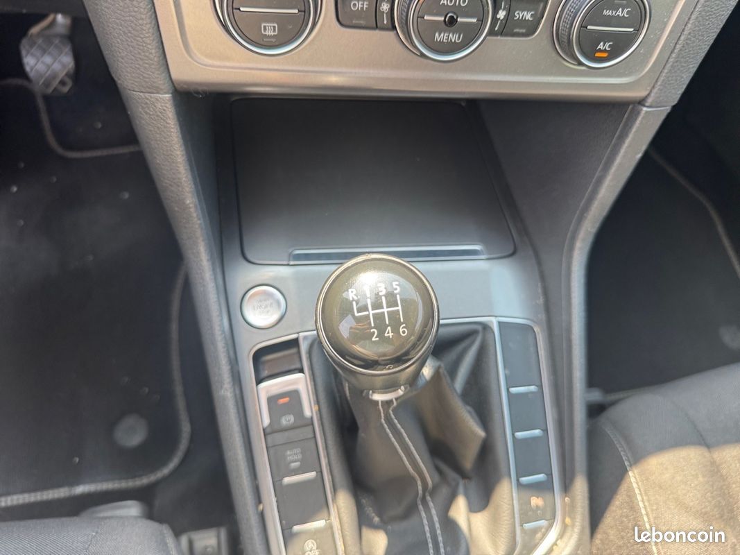 VOLKSWAGEN GOLF SPORTSVAN VII 1.4 TSI 150 LOUNGE Caméra de Recul Climatisation Garantie 12 mois (image 20)