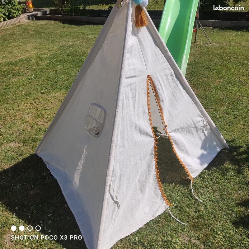 Tipi (image 1)