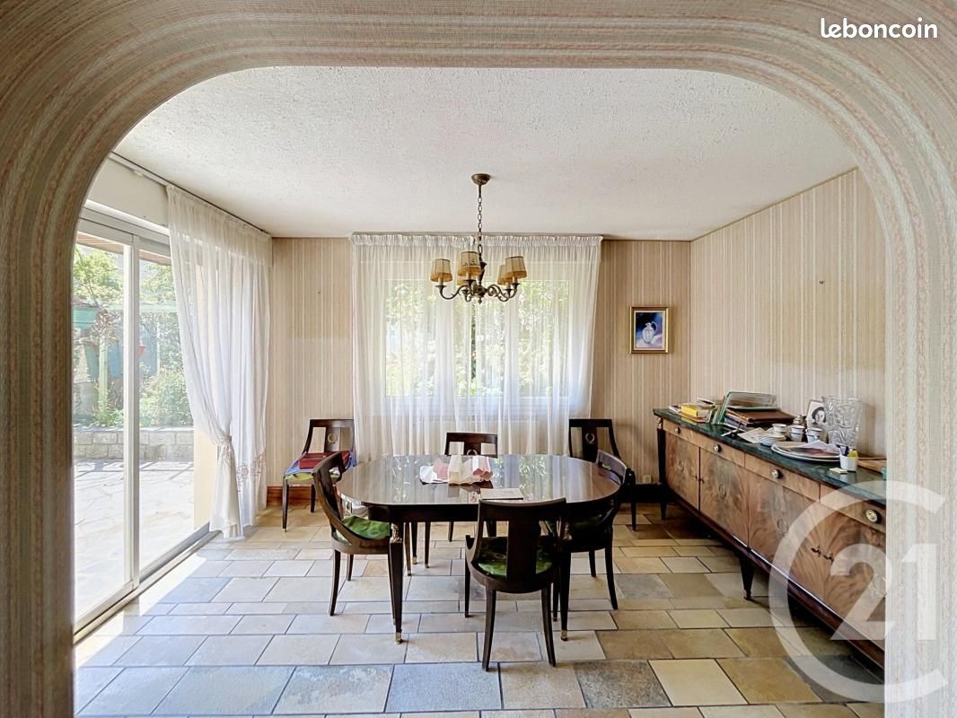 Maison 6 pièces 139 m² · à Lorient · 139 m² · 283 500 €