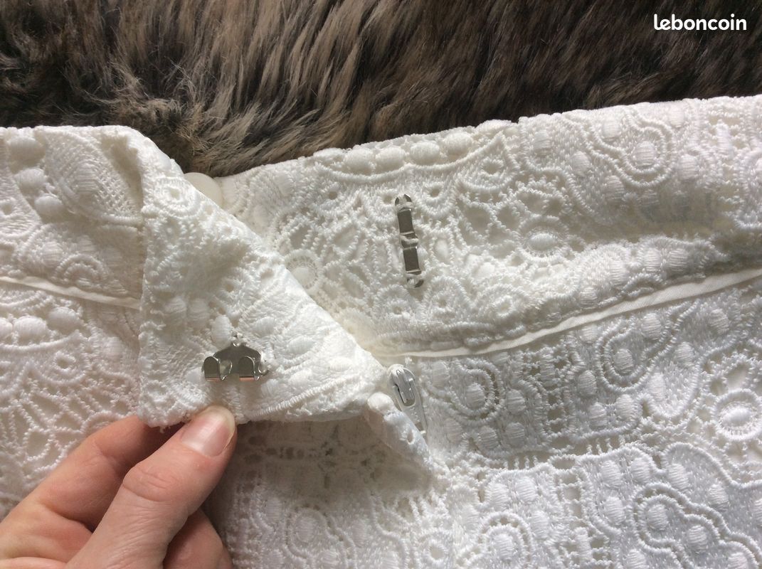 Short Maje Broderie Anglaise Blanc Cassée Neuf T36 (image 9)