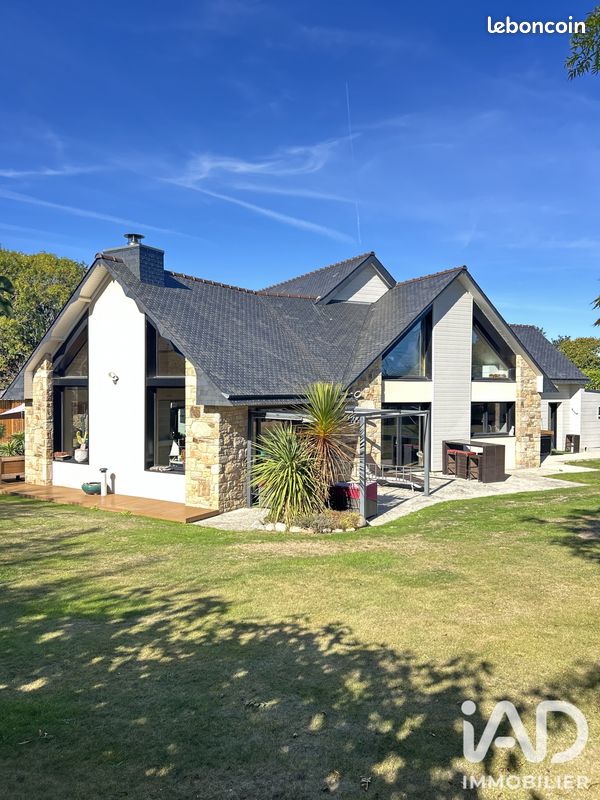 Maison 7 pièces 237 m² · à Louannec · 237 m² · 863 200 €