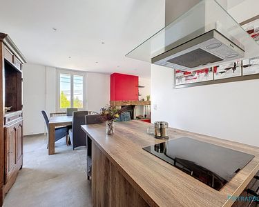 Maison 698 000 € - 205 m²