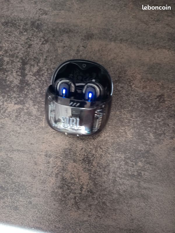 Vend écouteurs JBL (image 2)