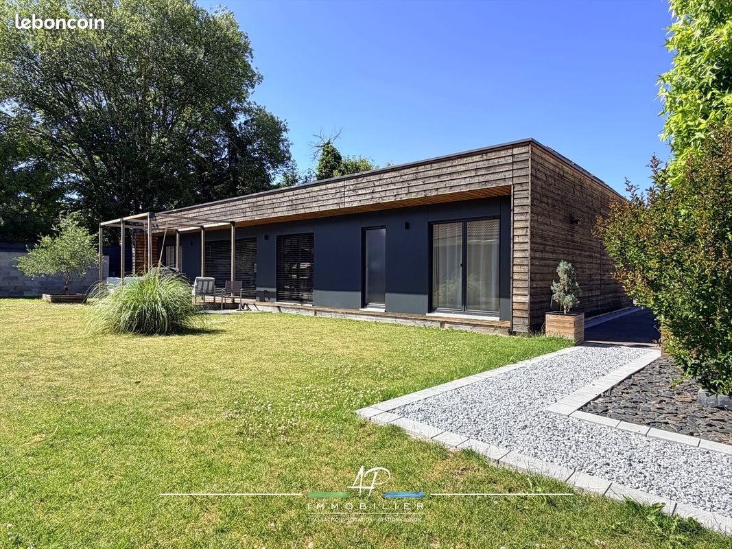Maison 6 pièces 120 m² · à Saint-Julien · 120 m² · 429 000 €