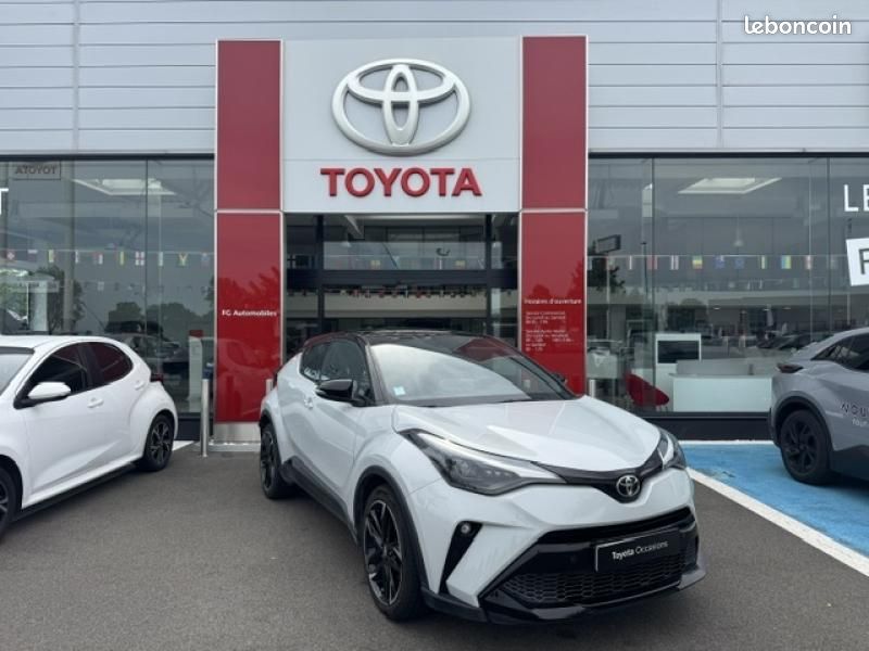 Toyota C-HR 1.8 Hybride 122ch GR Sport E-CVT (image 1)
