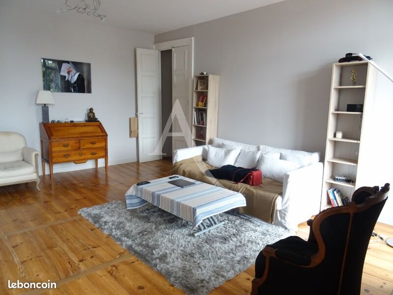 Appartement 3 pièces 79 m² · à Pau · 79 m² · 1 050 €/mois