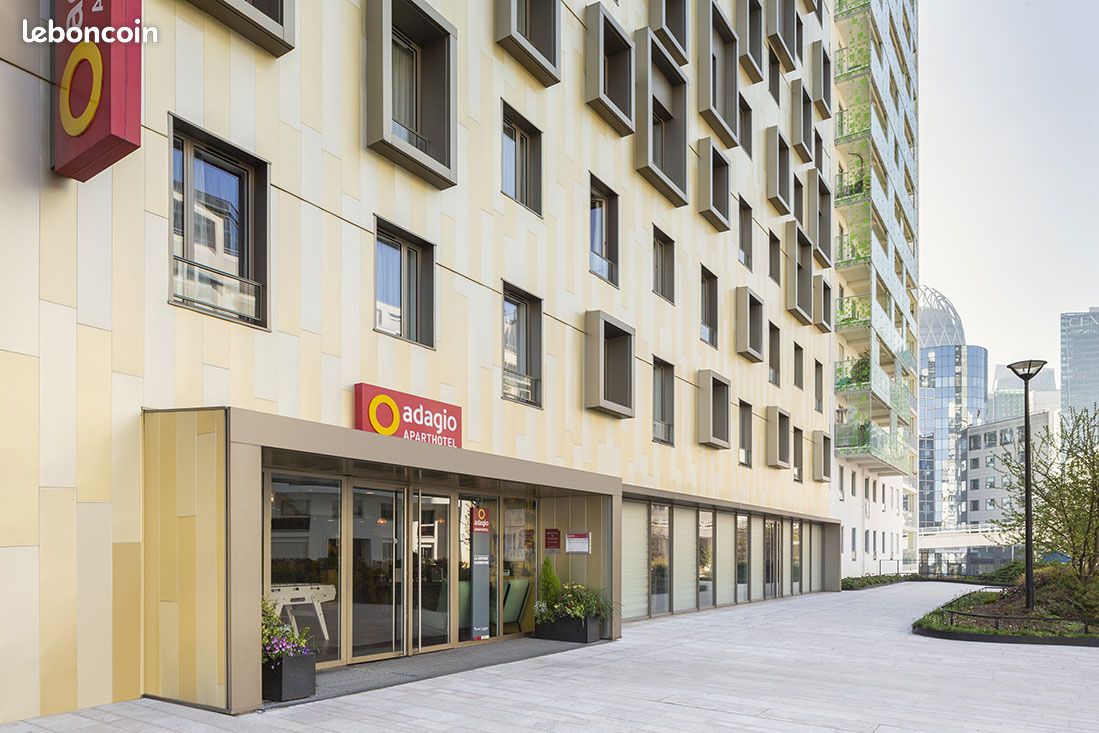 Appartement 1 pièce 25 m² · à Courbevoie · 25 m² · 217 330 €