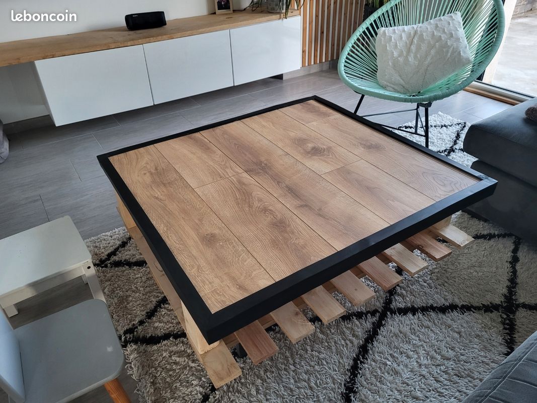 Table basse artisanale (image 1)
