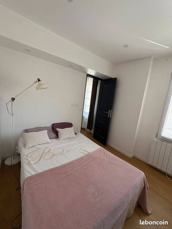 Appartement 2 pièces 19 m² · à Voisins-le-Bretonneux · 19 m² · 800 €/mois