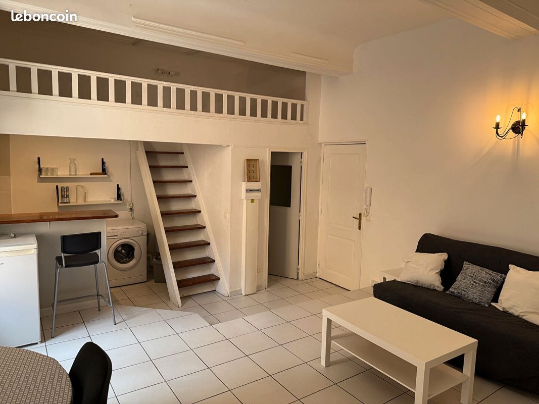 Appartement 1 pièce 29 m² · à Aix-en-Provence · 29 m² · 830 €