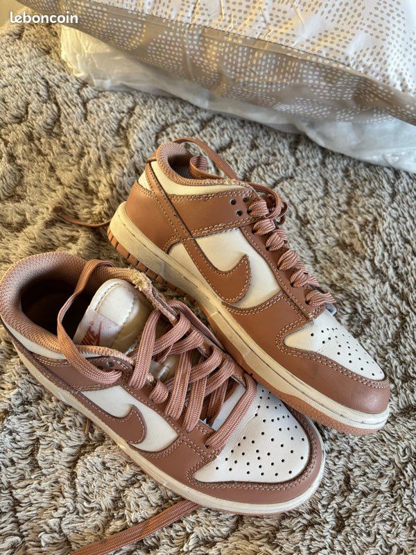 Baskets Femme Puma Vintage Taille 36 Rose - Occasion
