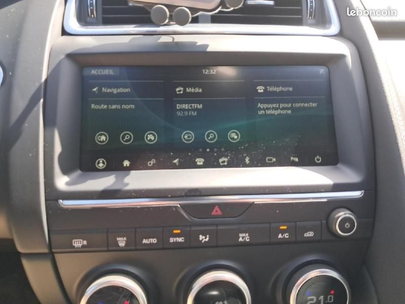 Jaguar E-Pace 2.0D 150ch R-Dynamic S AWD BVA9 (image 20)
