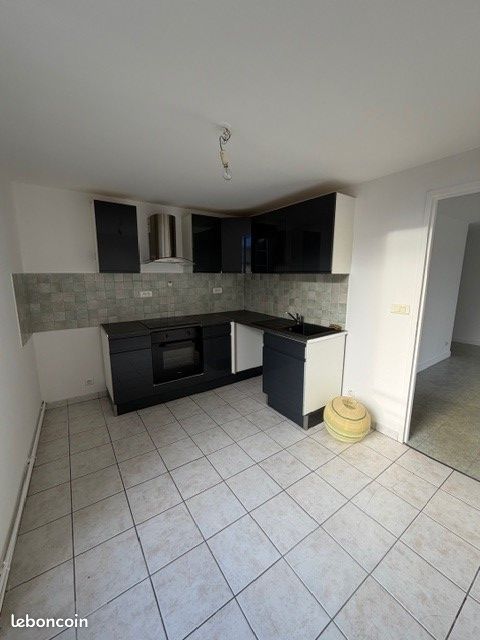 Appartement 2 pièces 48 m² · à Decize · 48 m² · 380 €/mois