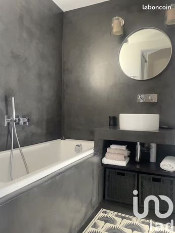 https://img.leboncoin.fr/api/v1/lbcpb1/images/f0/c7/f8/f0c7f899fa684036244177aff36019b92a0b21b3.jpg?rule=ad-image