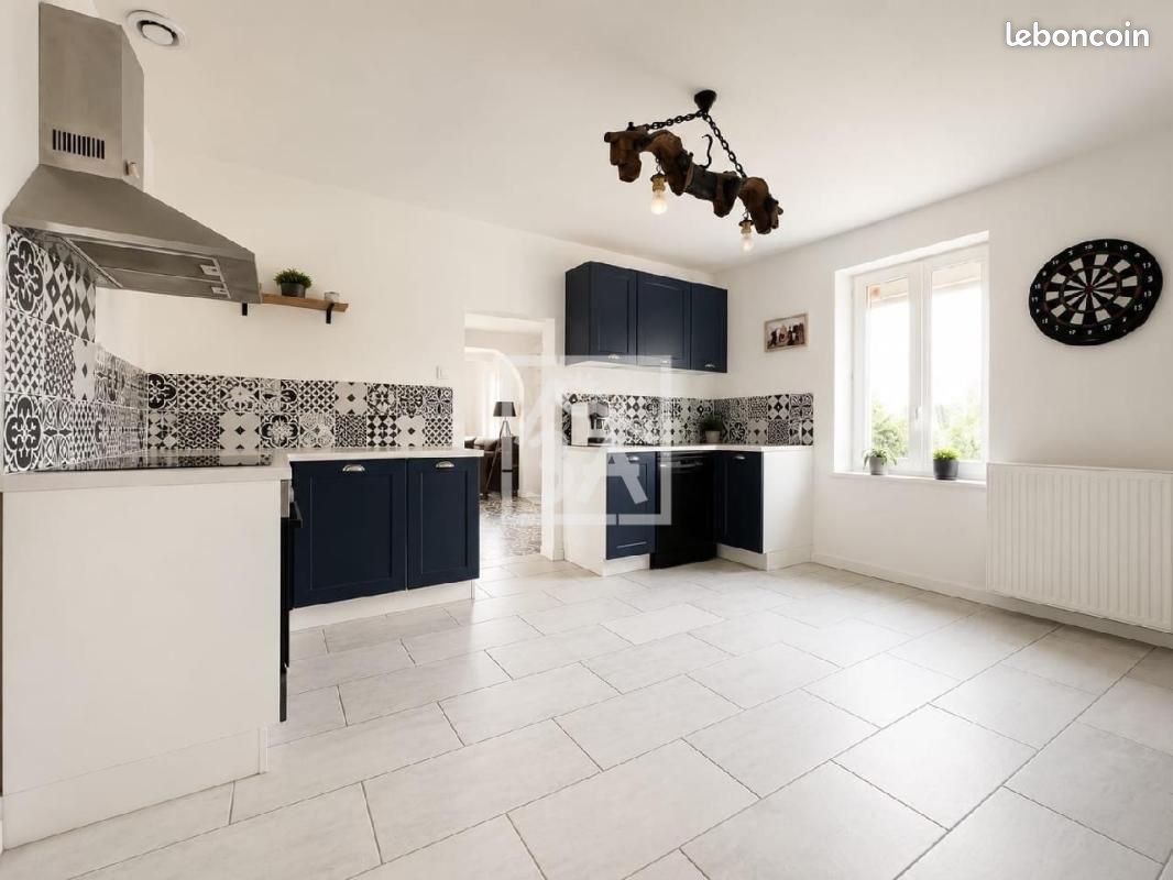 Maison 6 pièces 111 m² · à Guarbecque · 111 m² · 210 000 €