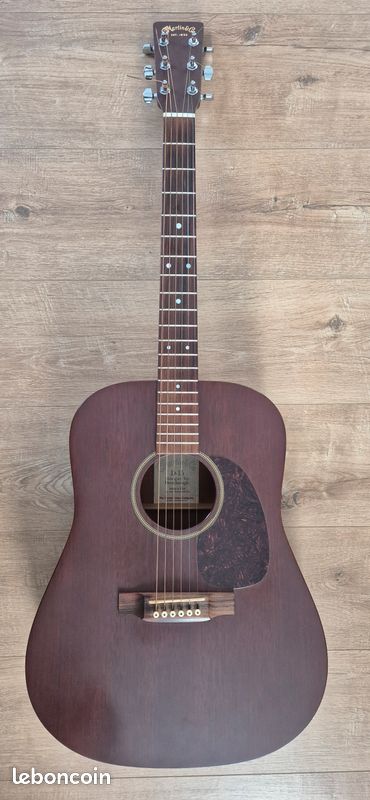Martin D-15 USA en étui (image 1)