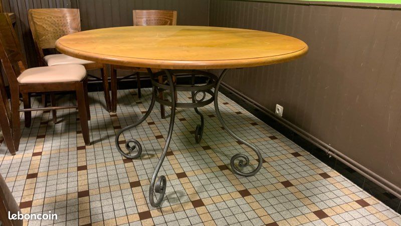 Table (image 2)