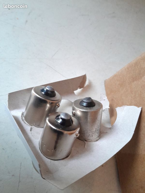 Ampoule 6v honda cb 125 twin clignotants (image 1)