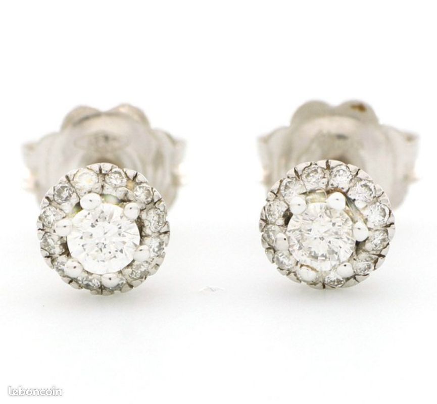 Boucles D'oreilles En Or Blanc 18 Carats Avec Diamants Naturels - Puces, Clous, Neuves