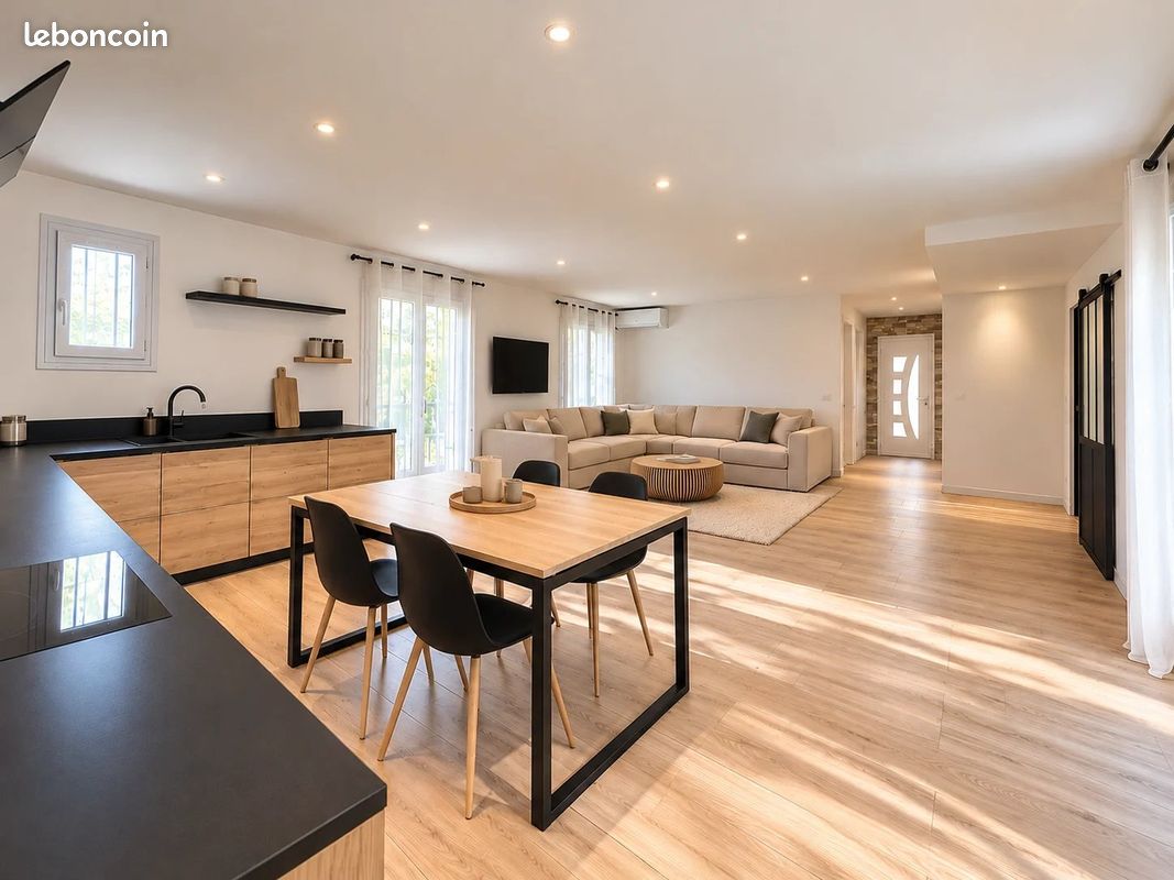Maison 5 pièces 111 m² · à Carros · 111 m² · 579 000 €