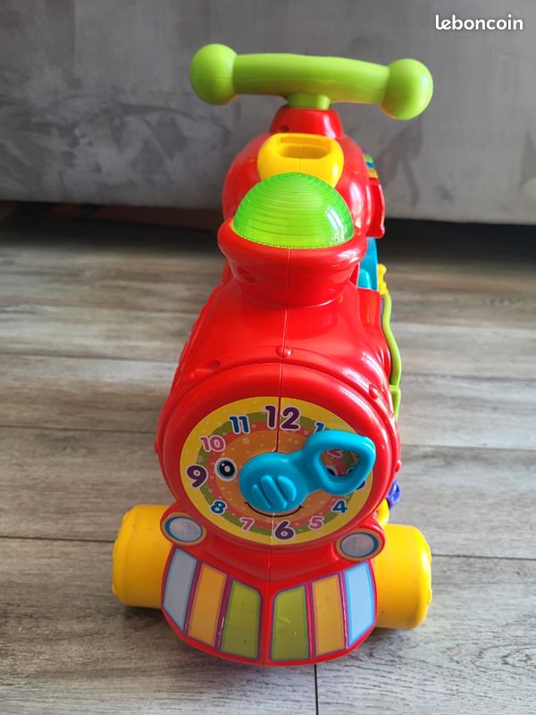 Porteur/trotteur Train VTech (maxi trotti loco en Jeux Jouets