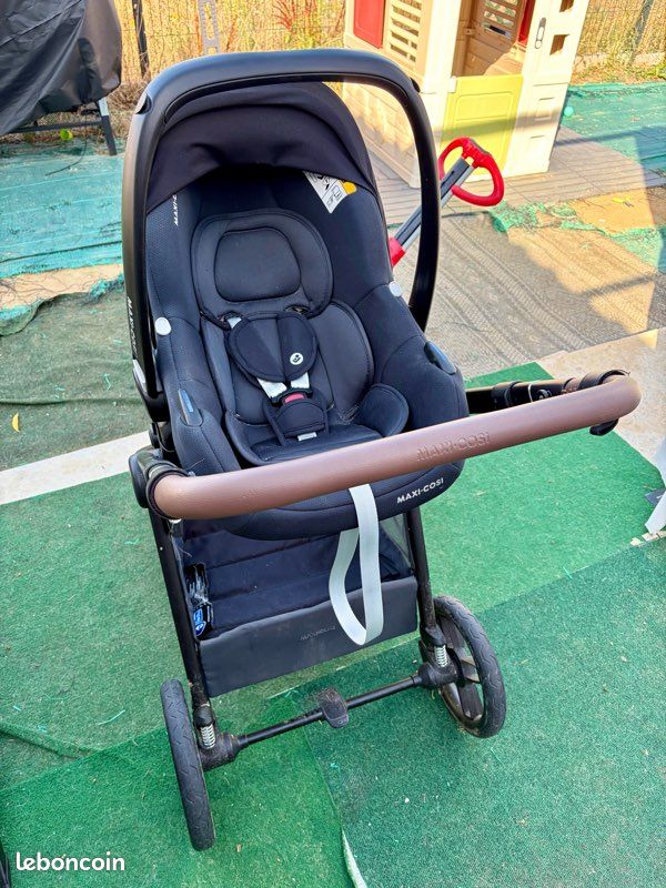 Poussette Maxi Cosi Oxford + cosy + base isofix (image 3)